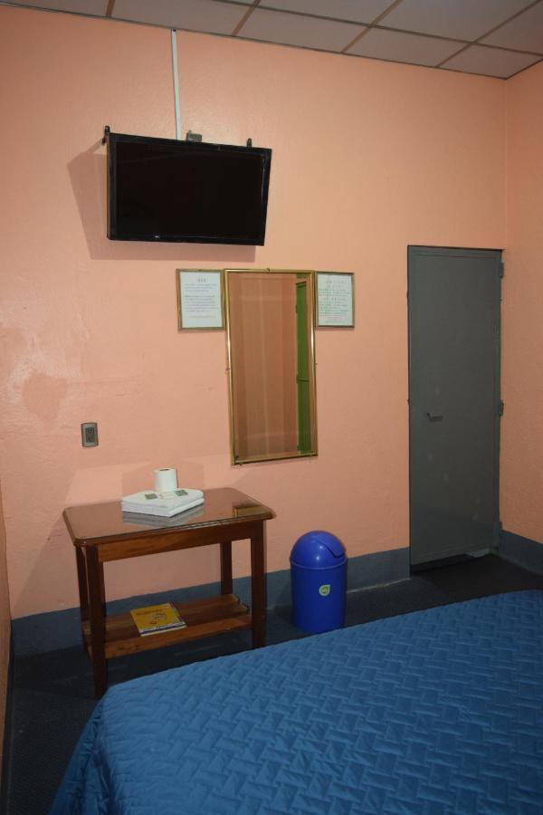 Hotel Asuncion Гватемала Экстерьер фото